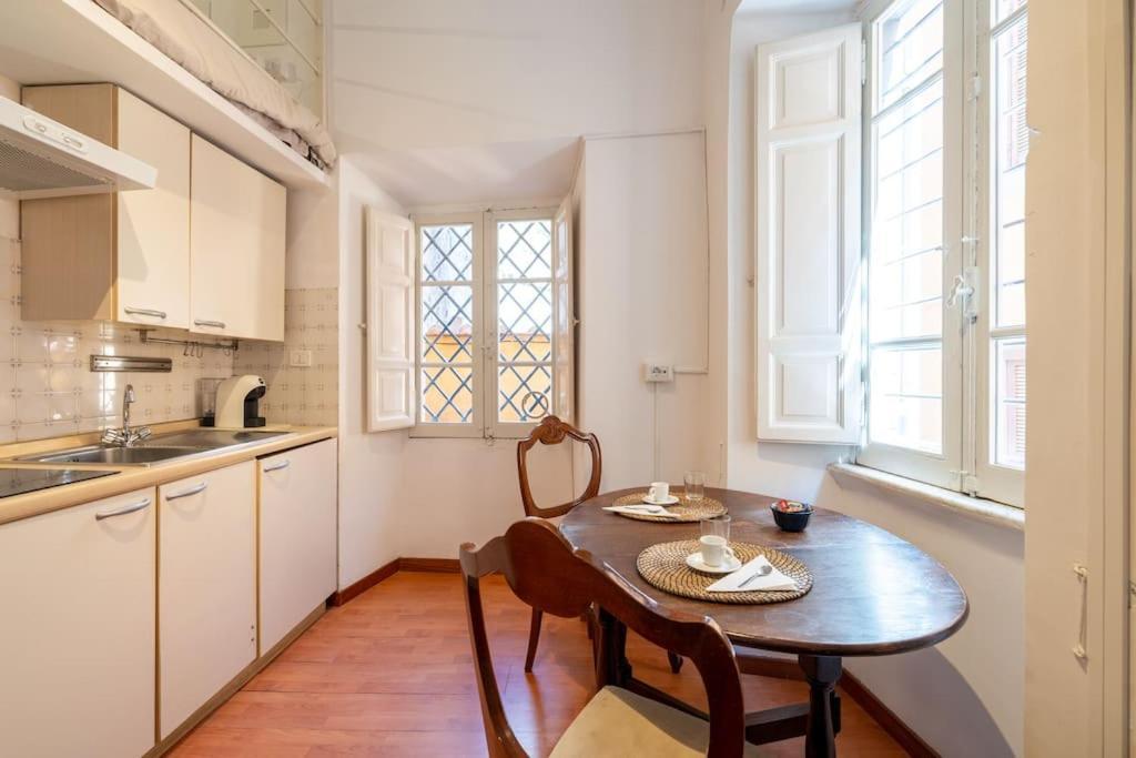 Tiny House Nel Cuore Di Roma Екстер'єр фото
