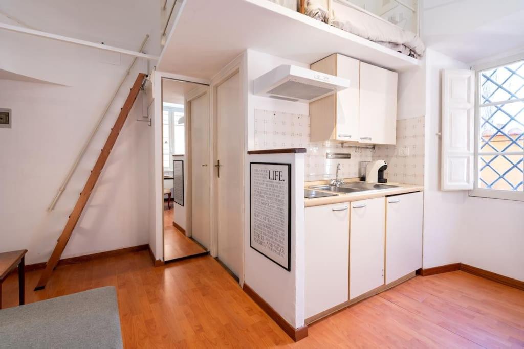 Tiny House Nel Cuore Di Roma Екстер'єр фото