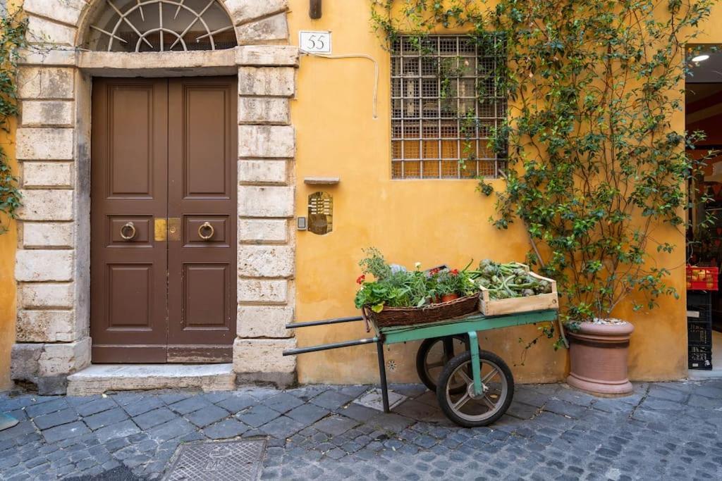 Tiny House Nel Cuore Di Roma Екстер'єр фото